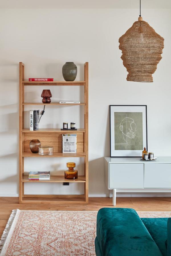 Prague Days - Designer Apts - Garage - Terrace - Easy City Access Bagian luar foto