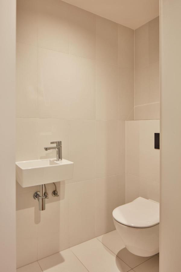 Prague Days - Designer Apts - Garage - Terrace - Easy City Access Bagian luar foto